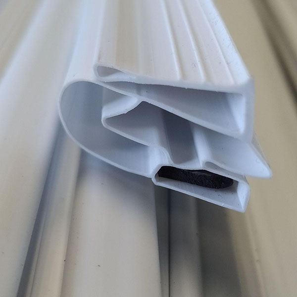 Профиль уплотнителя для холодильника (крепление на саморезы), 2 метра