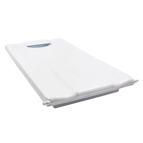 Дверца испарителя (морозильного отделения) холодильников Минск в сборе 220730108000